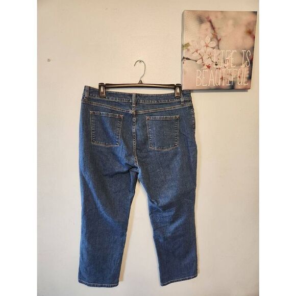 L.L.Bean Women's True Shape Jeans High-Rise Straight Leg Medium Wash Size 18 P P - Picture 4 of 5